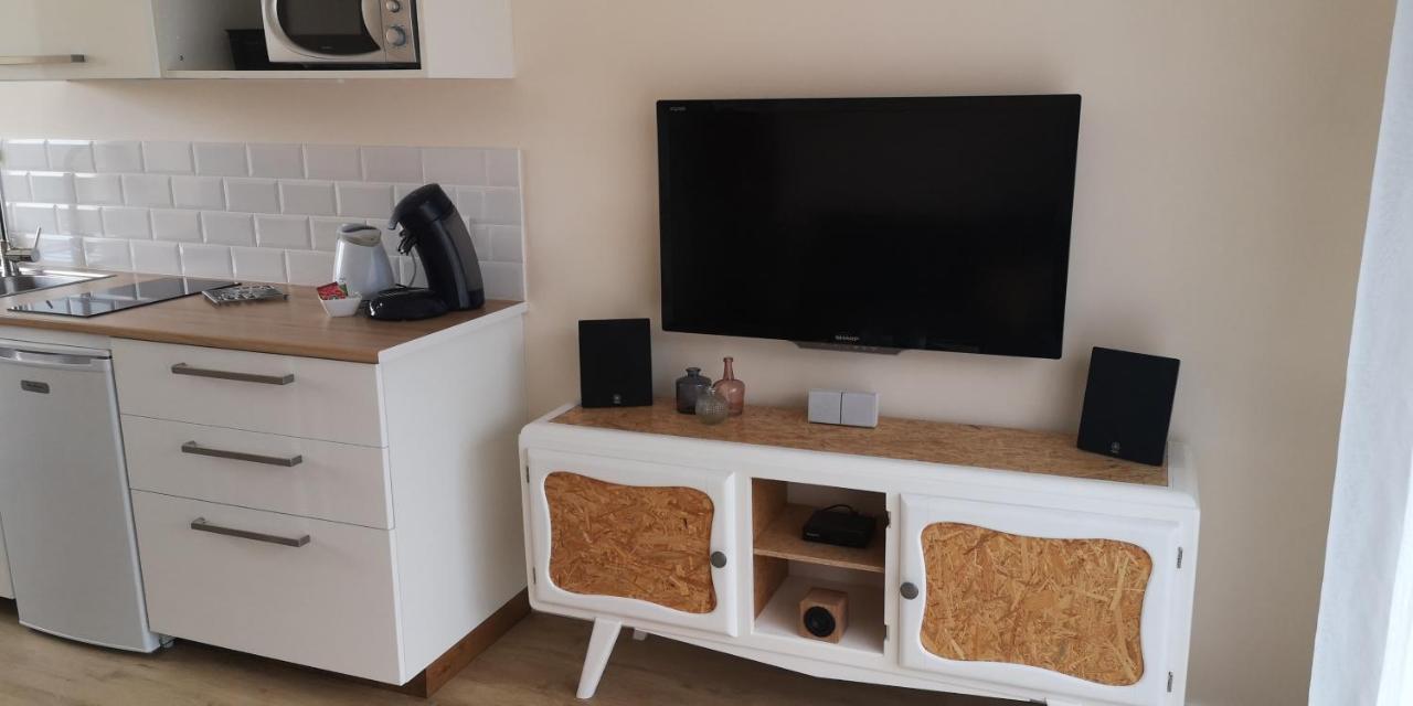 Comme A La Maison Clonas-sur-Vareze Kültér fotó