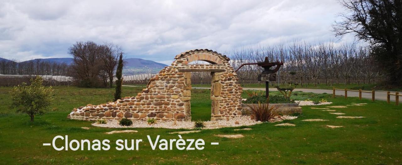 Comme A La Maison Clonas-sur-Vareze Kültér fotó